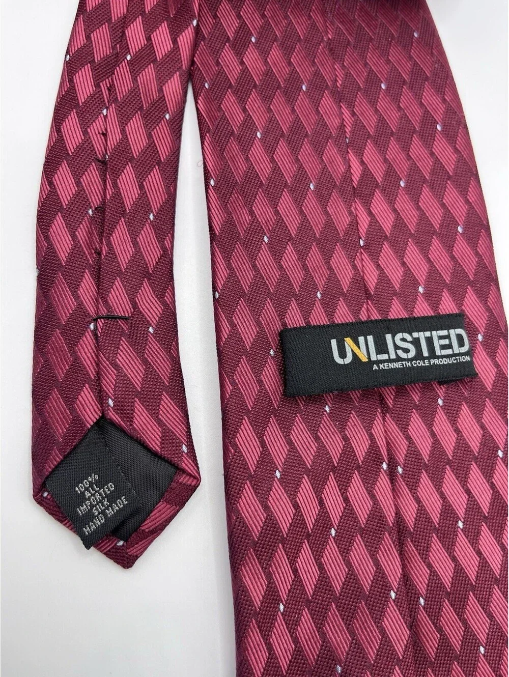 Unlisted Kenneth Cole Tie Red Geo Classic 3.5
